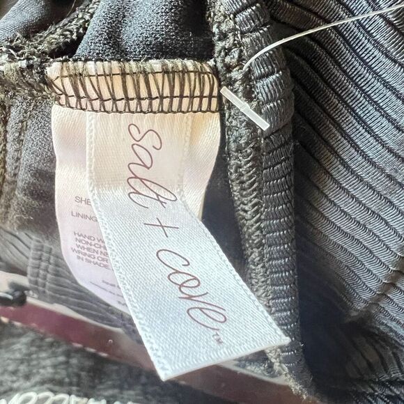 Salt + Cove Ringing It Halter Bikini Top Black Juniors Medium - Picture 14 of 14